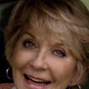 Meet your Posher, Vee